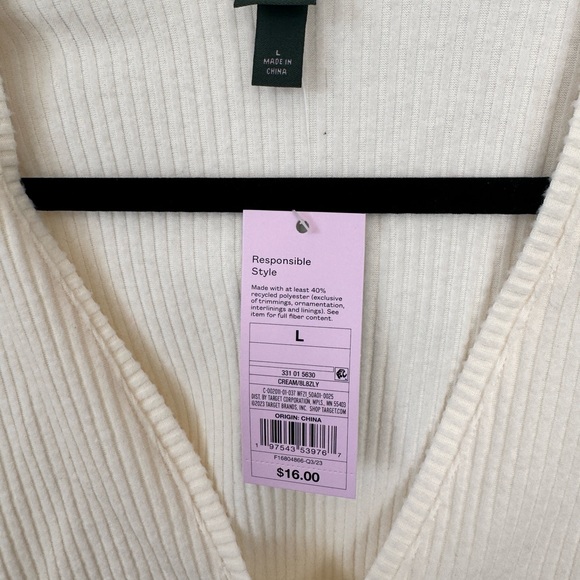 wild fable cream sweater - Picture 2 of 3